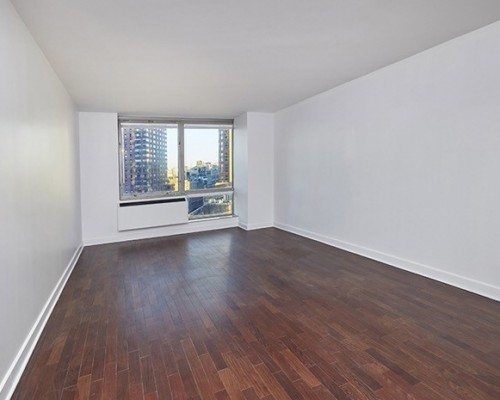New York City Apartment Livingroom